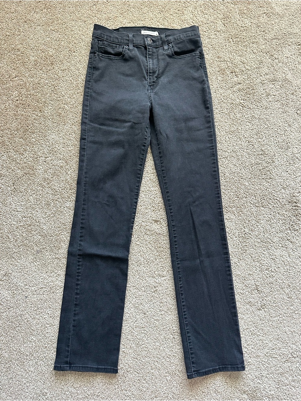 Levi's Women’s 724 High Rise Straight Jeans